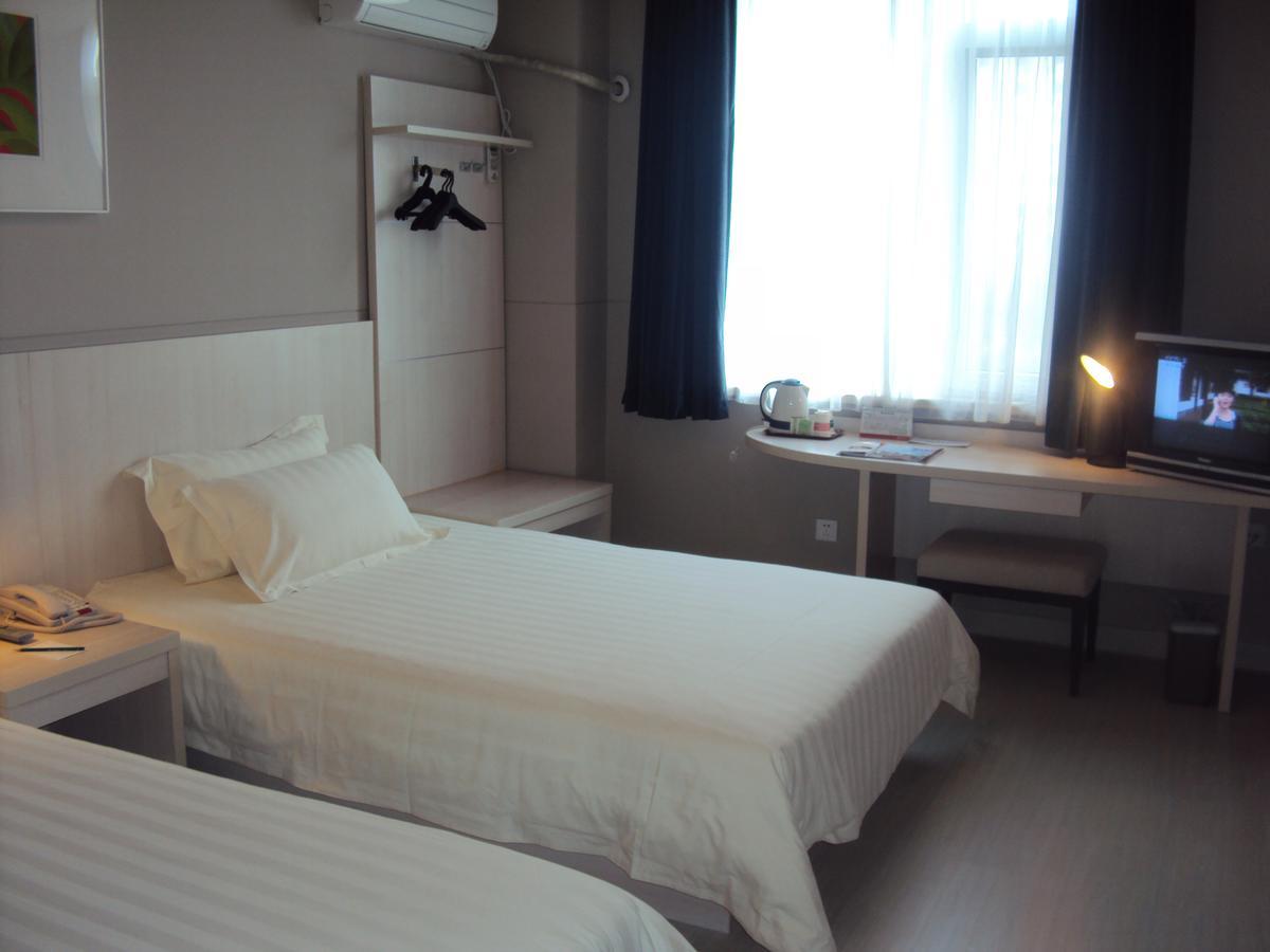 Jinjiang Inn - Wuhan Ziyang Road Extérieur photo