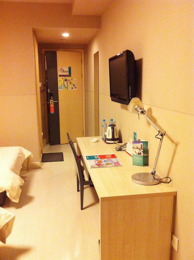 Jinjiang Inn - Wuhan Ziyang Road Extérieur photo